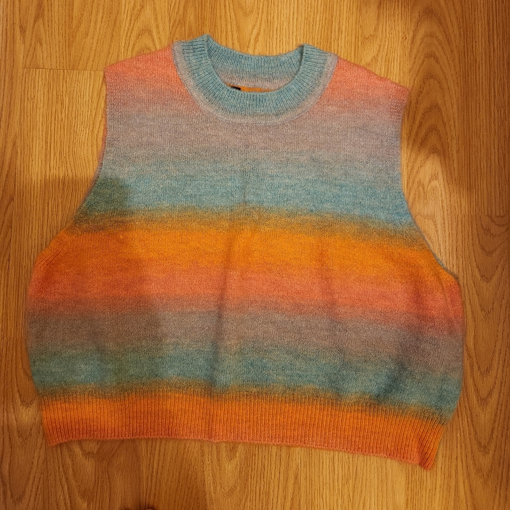 X large striped cropped vest